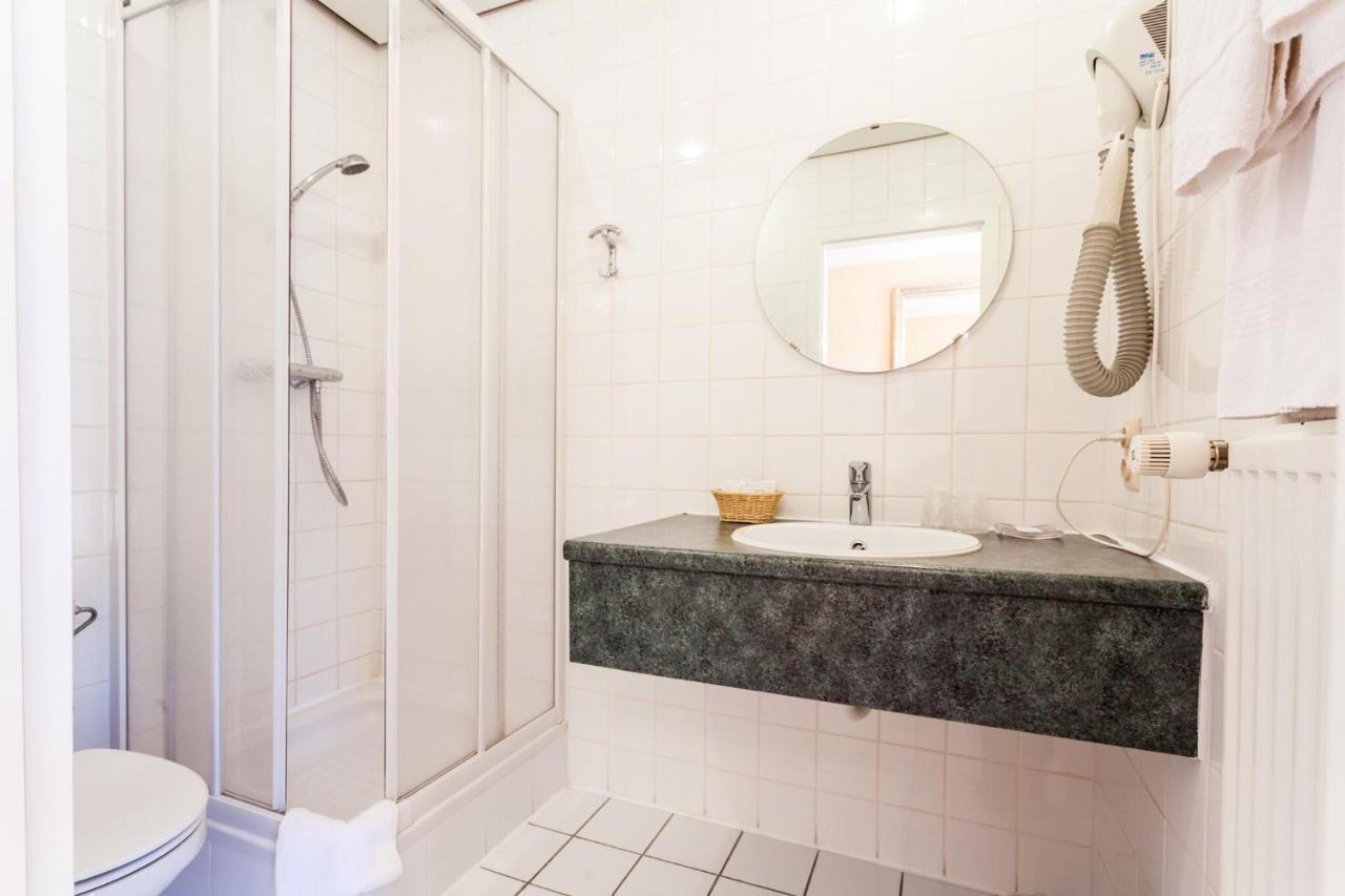 Avenue Hotel By F-Hotels Blankenberge Bagian luar foto